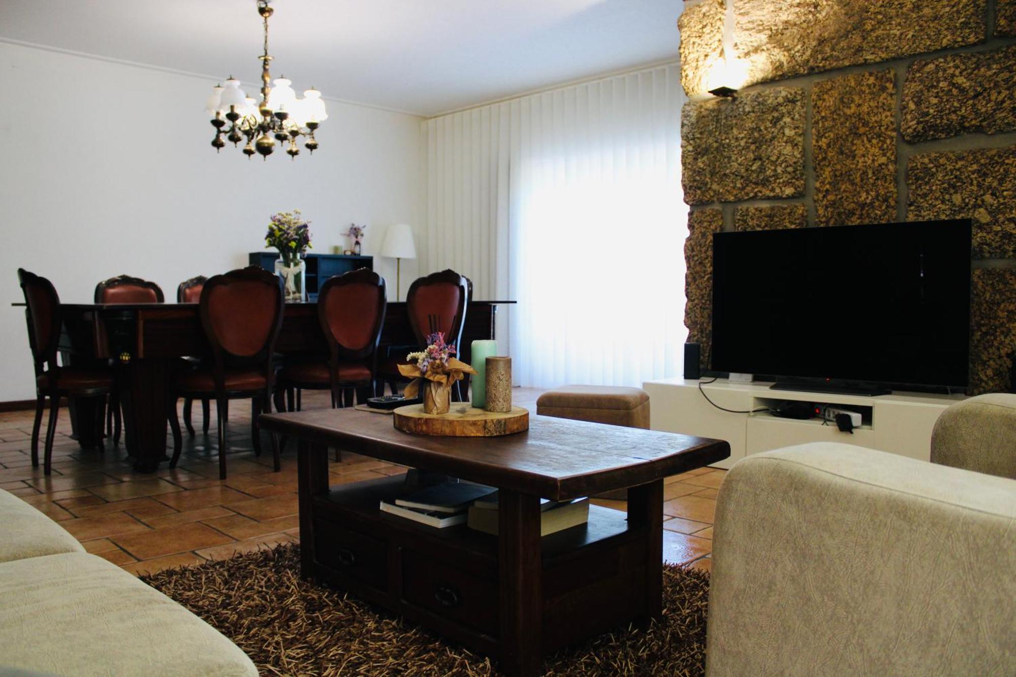 The Oak'S Wolf-Country House Fafe Luaran gambar