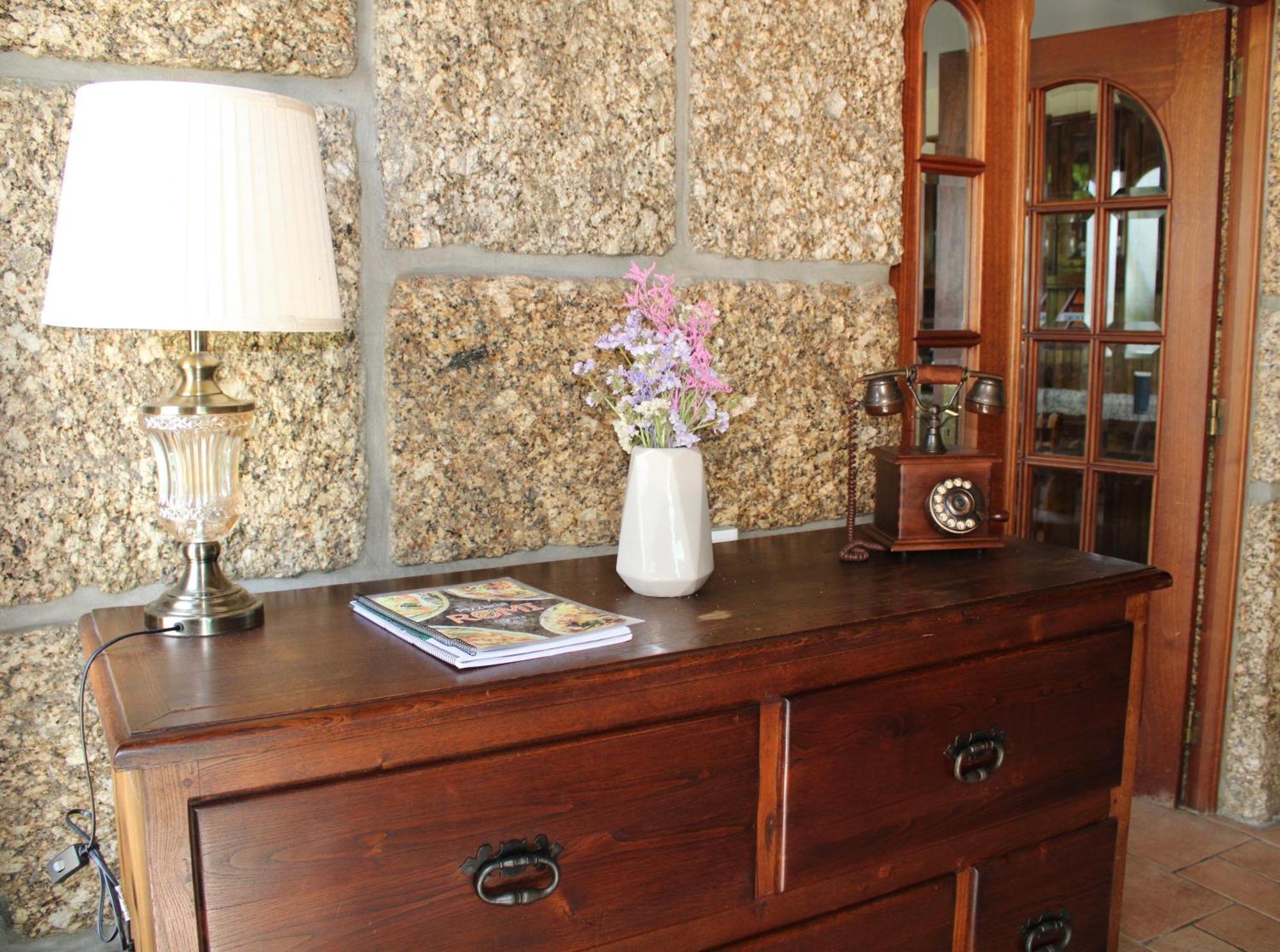 The Oak'S Wolf-Country House Fafe Luaran gambar
