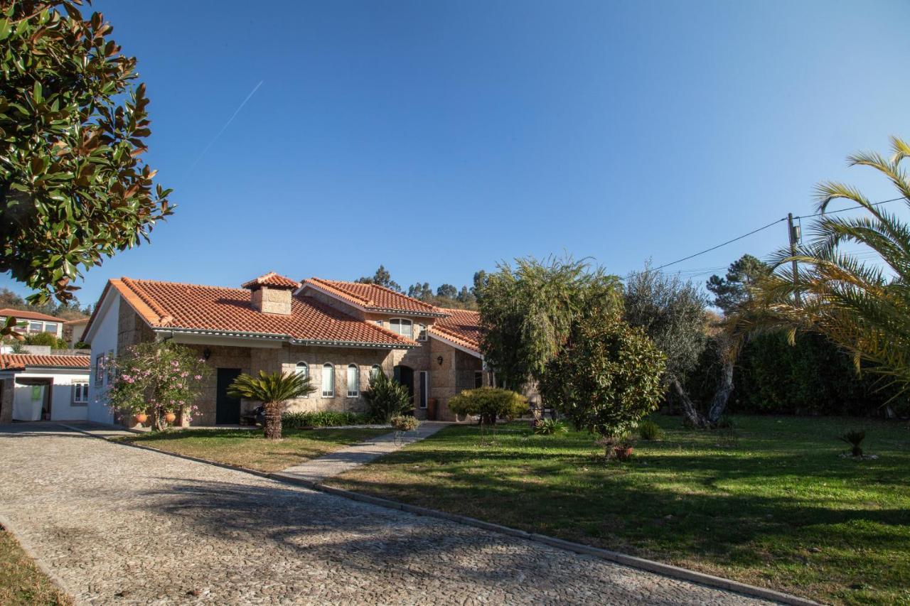 The Oak'S Wolf-Country House Fafe Luaran gambar